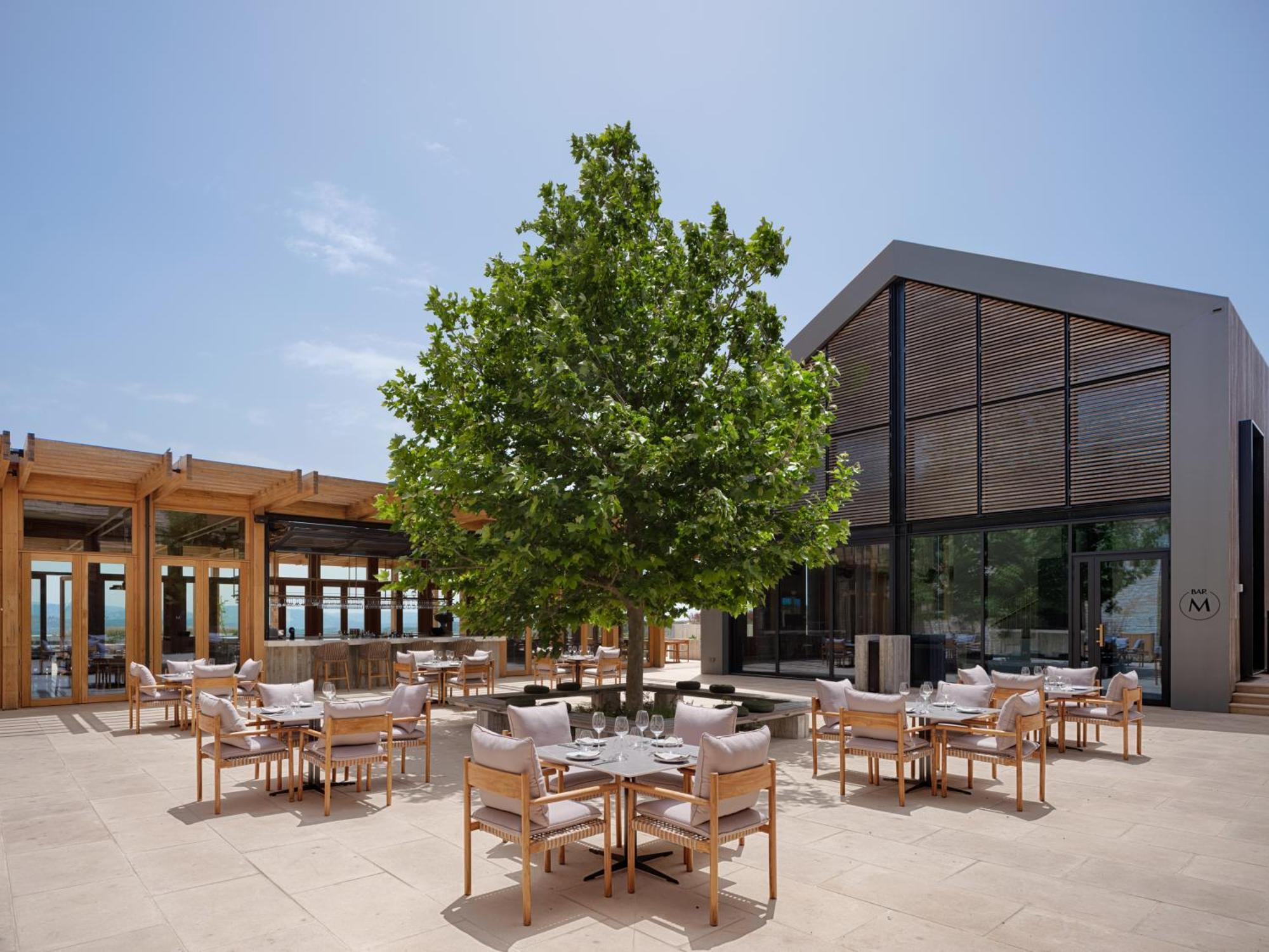 Minthis Resort Tsadha Exterior foto The restaurant