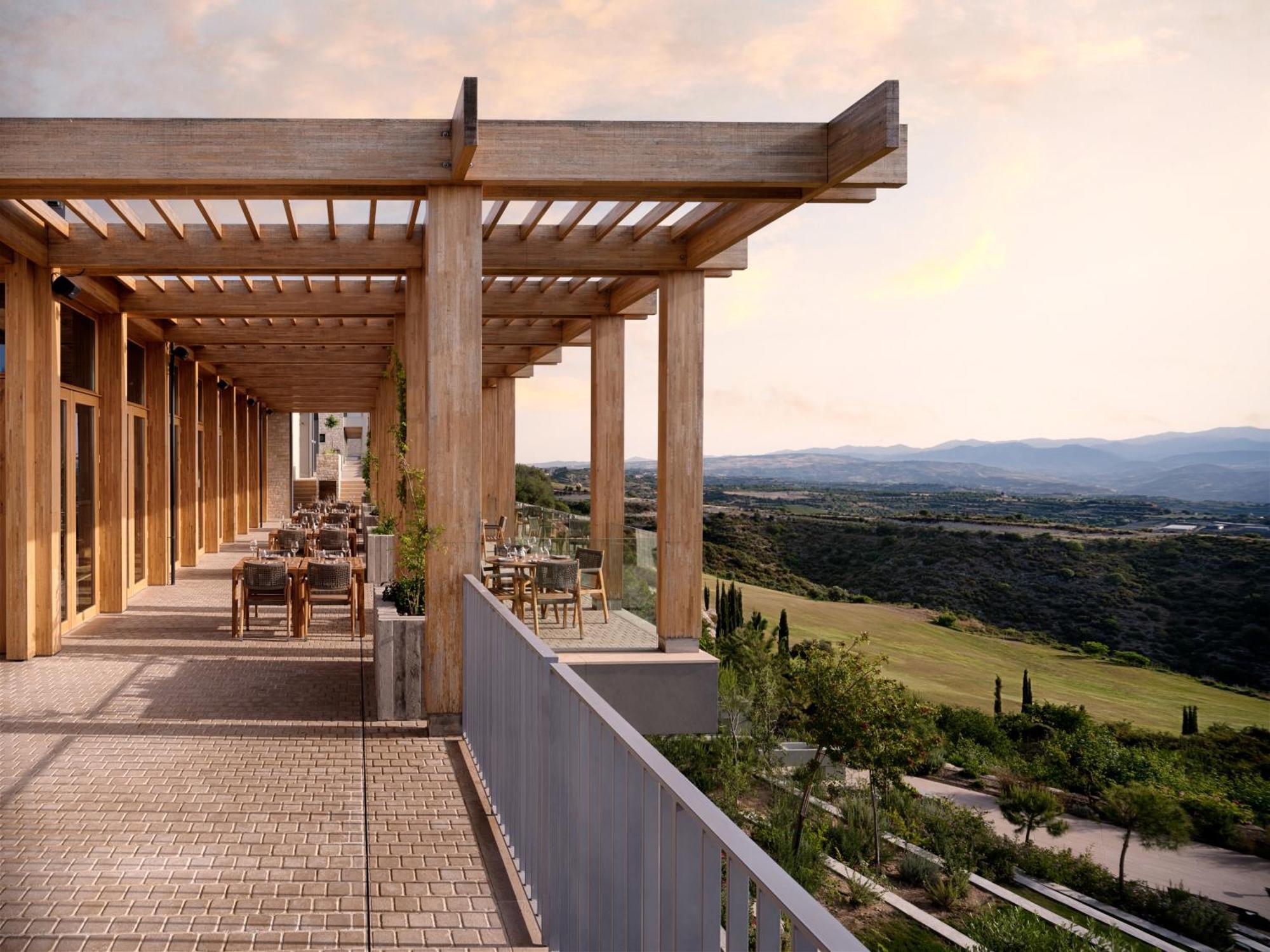 Minthis Resort Tsadha Exterior foto Pergola at the Four Seasons Hotel, Athens